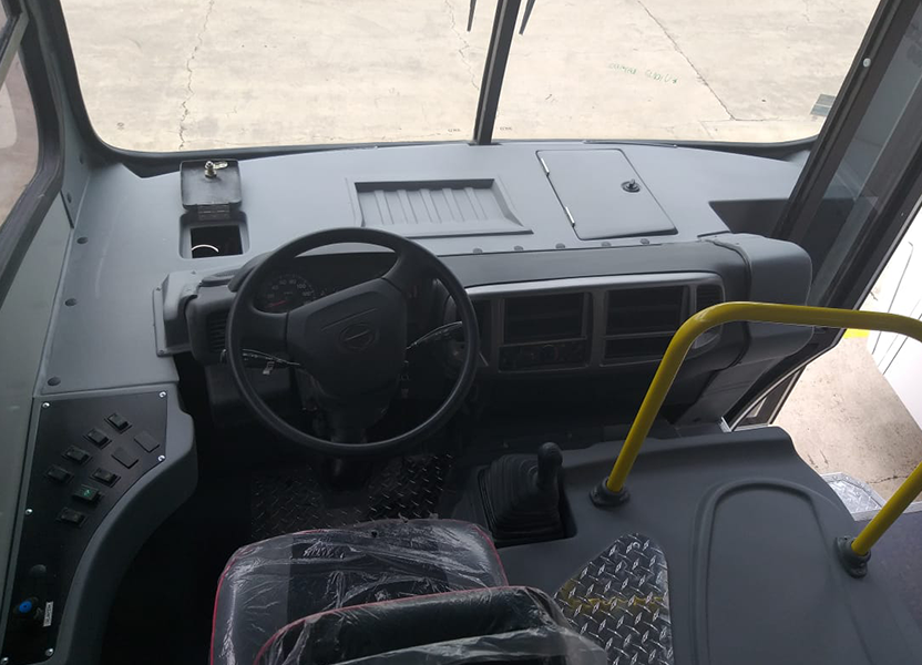 Interior 5